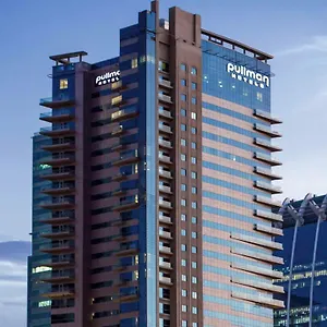 Pullman Jumeirah Lakes Towers Y Residencia Hotel